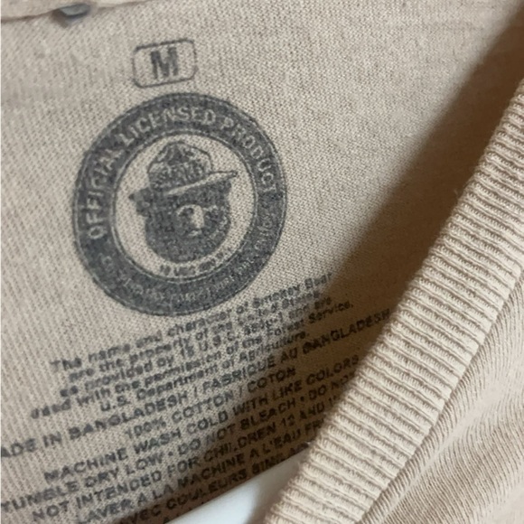 Beige graphic Tee - Picture 3 of 3